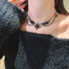 Eight awn star decor layered choker necklace