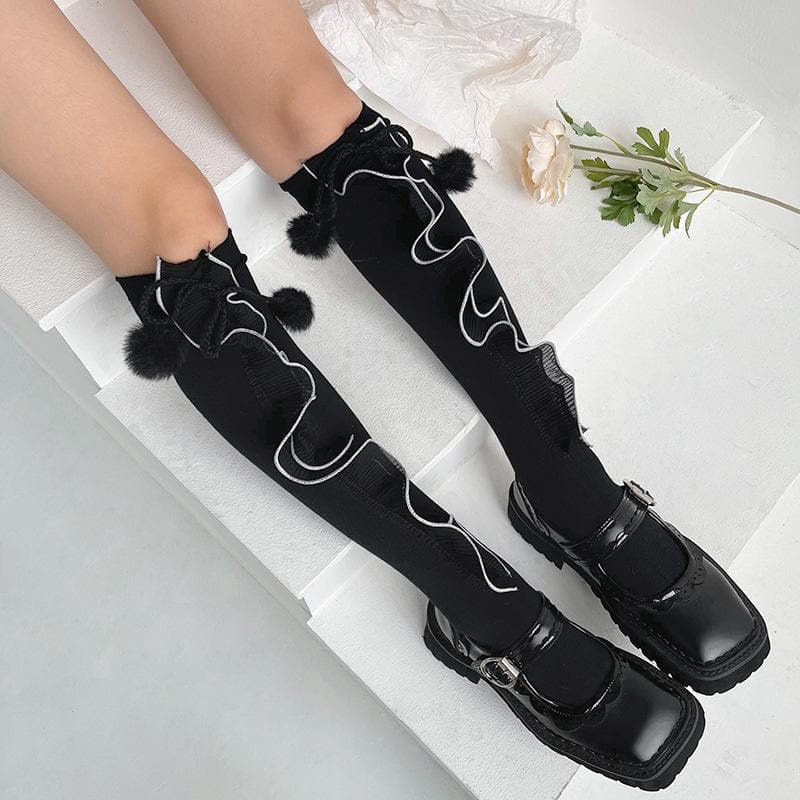 Hairball ruffle knee high socks