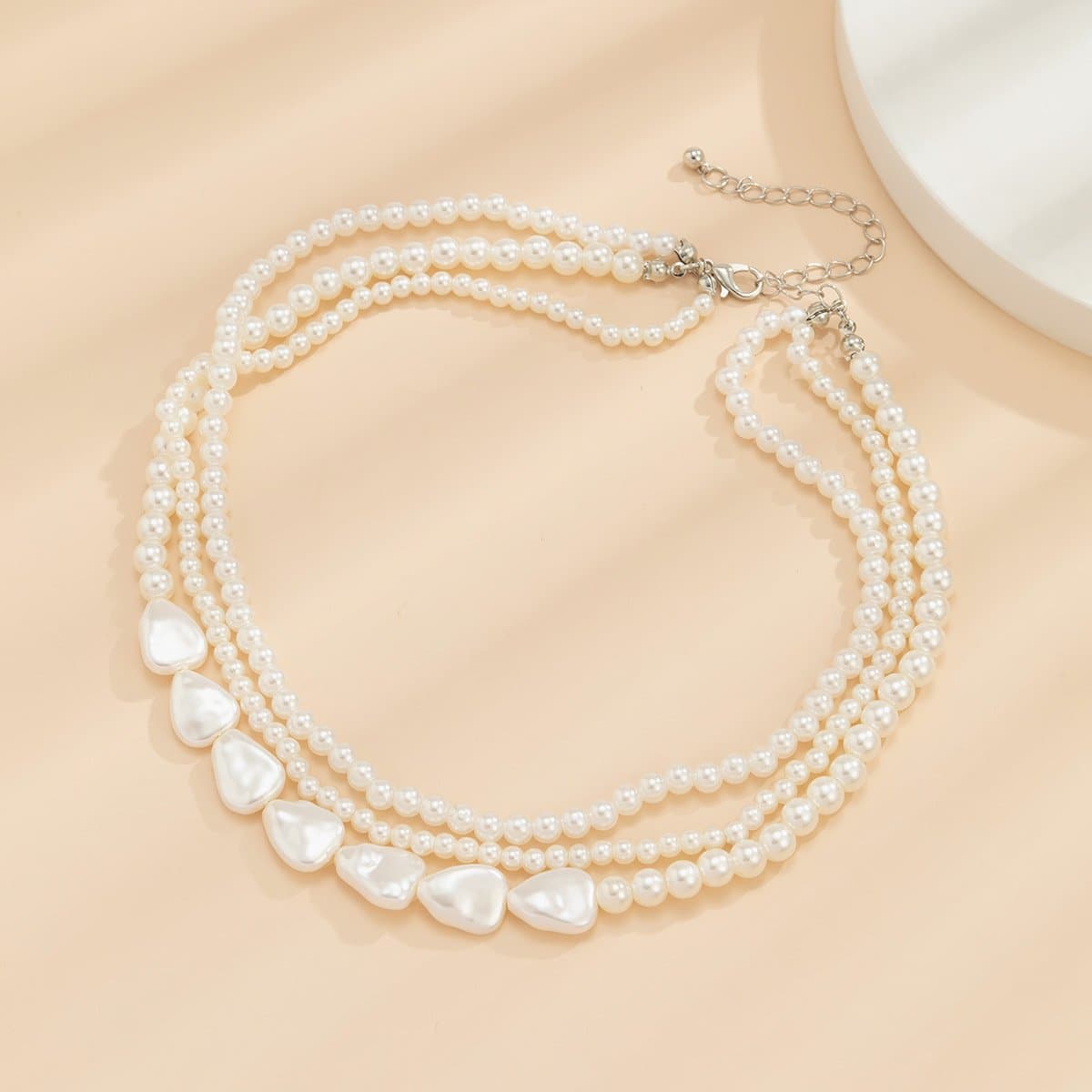 Faux irregular pearl layered choker necklace