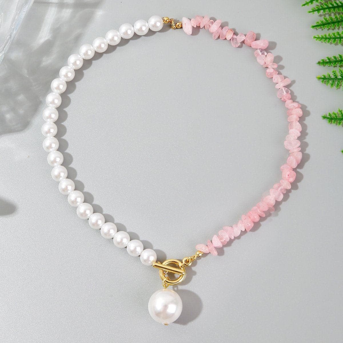 Faux pearl beaded pendant stone necklace